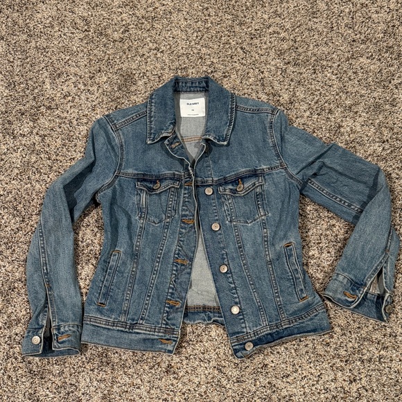 Old Navy Jackets & Blazers - Old Navy Medium Blue Denim Trucker Jacket